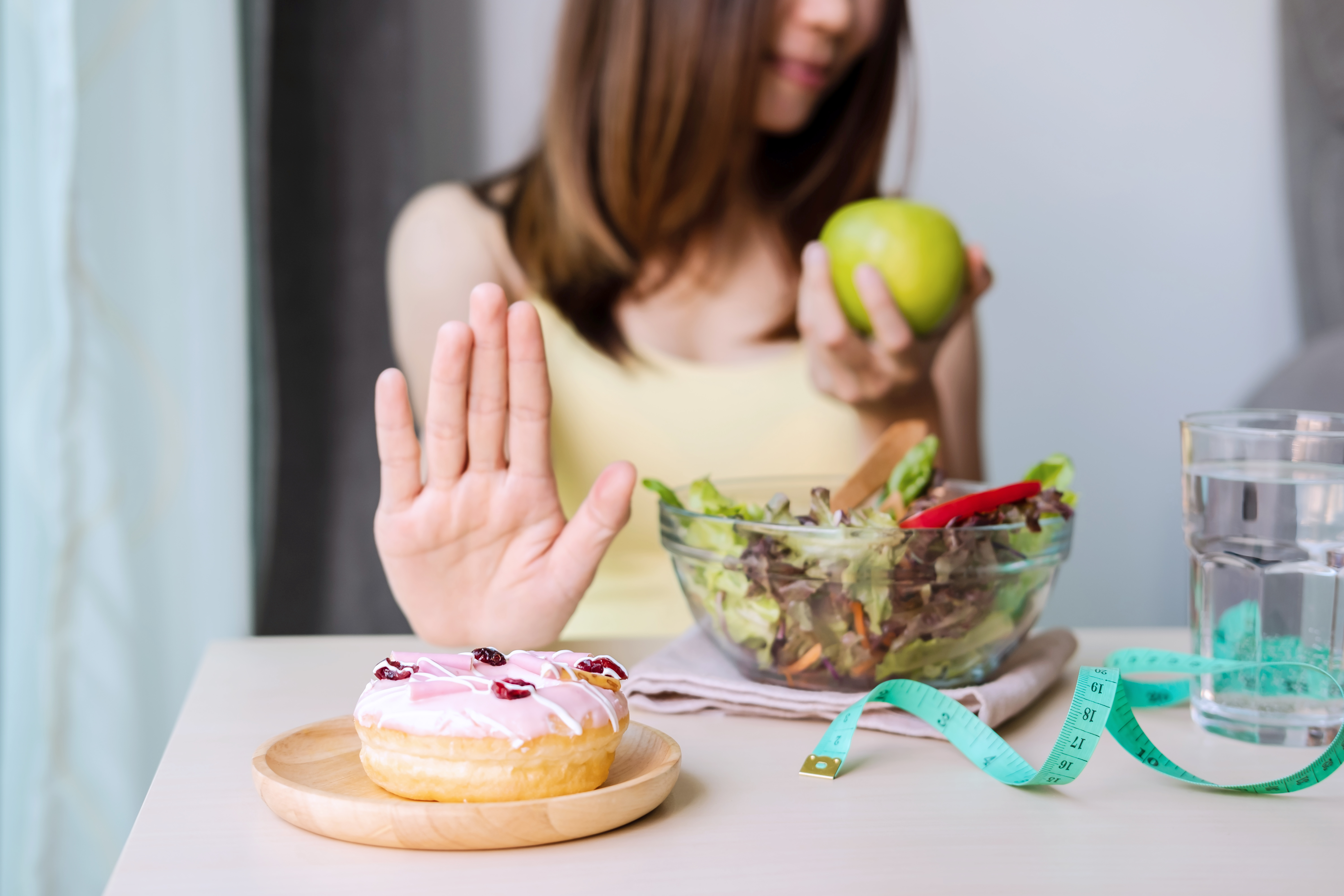 5 Proven Strategies To Control Your Hunger Pangs | Herbalife Nutrition